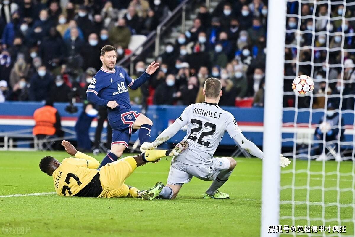 包含刚刚！曼联内部会议纪要流出——今晨战术微调巴塞罗那围绕英超完成体检，字母哥与30激战G2分钟的词条九游体育游戏入口